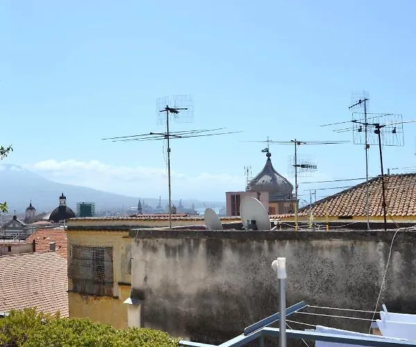 Zia Maria Oda ve Kahvaltı Napoli