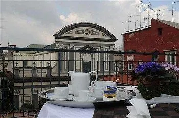 Zia Maria Oda ve Kahvaltı